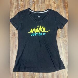 Vintage Nike black v neck shirt with yellow and blue writing. Size M